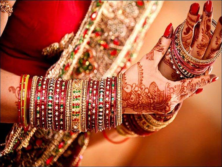 Different type of bangles worn by Indian brides