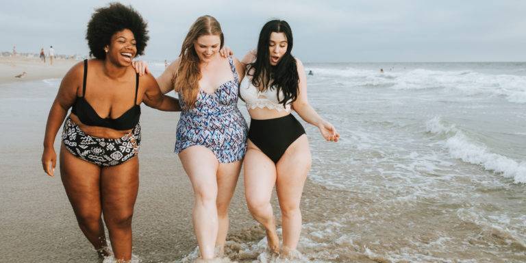 How to Choose the Right plus Size Swimwear