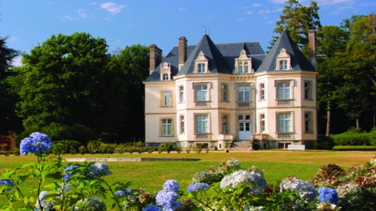 Main reasons to buy a French chateau