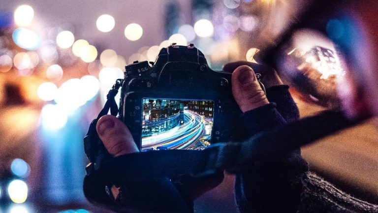 Shooting A Night Light Photo – Techniques