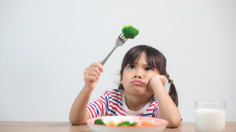 Building Healthy Eating Habits in Kids